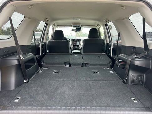 Used 2021 Toyota 4Runner SR5 image 50