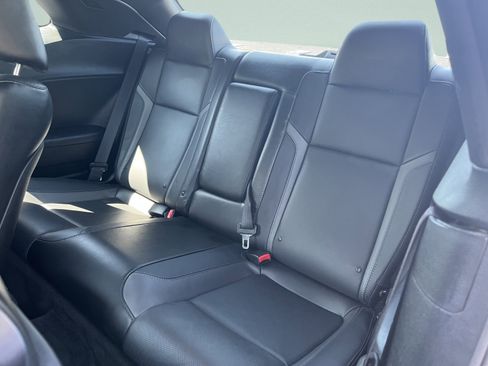 Used 2018 Dodge Challenger GT w/ Driver Convenience Group image 11