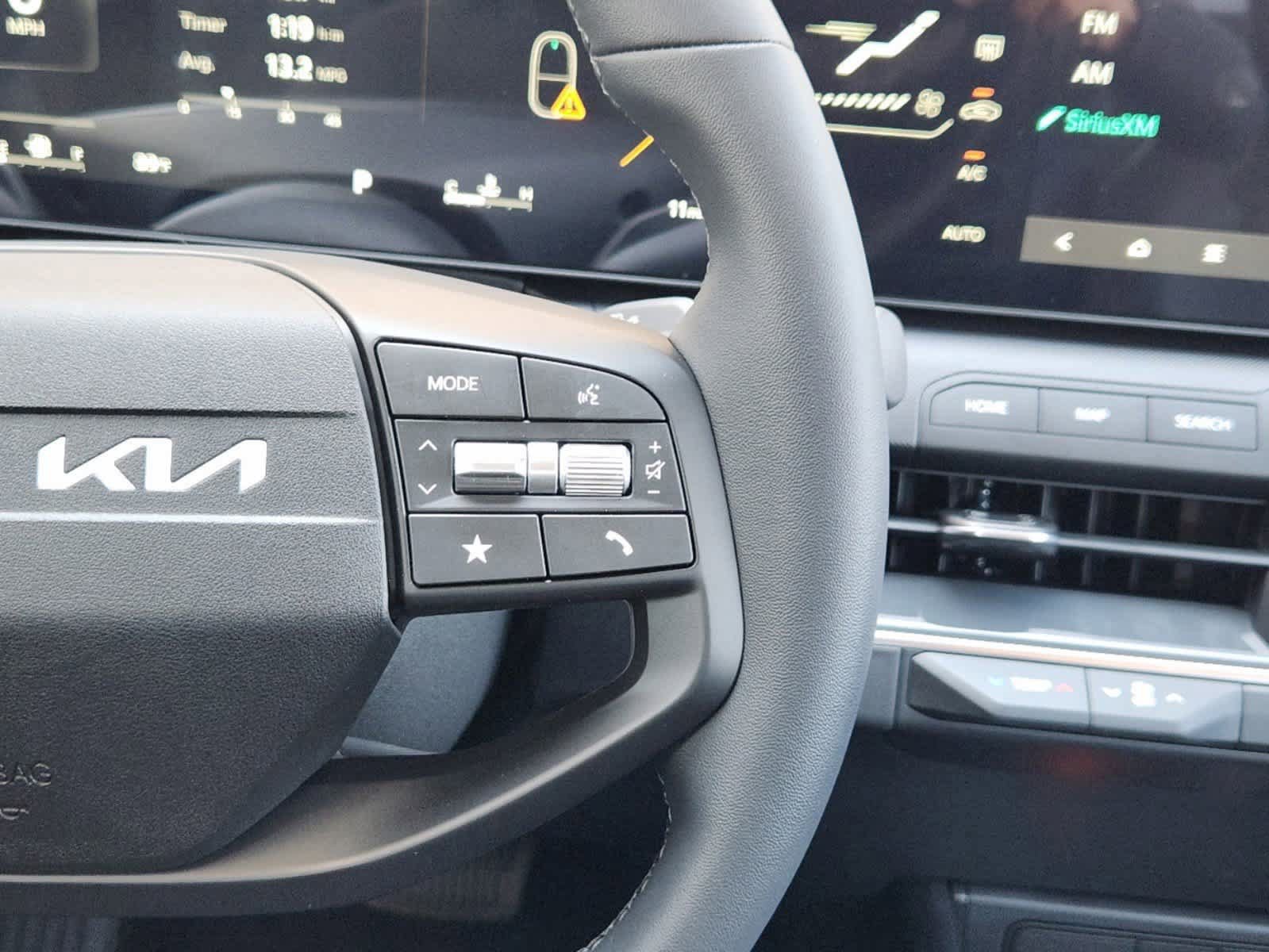 Certified 2025 Kia K4 EX FWD image 21