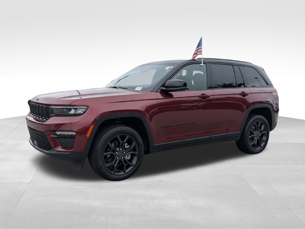 Used 2025 Jeep Grand Cherokee Limited AWD/4WD image 7