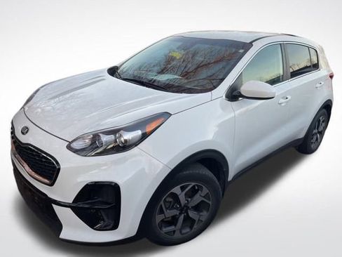 Used 2021 Kia Sportage LX image 8
