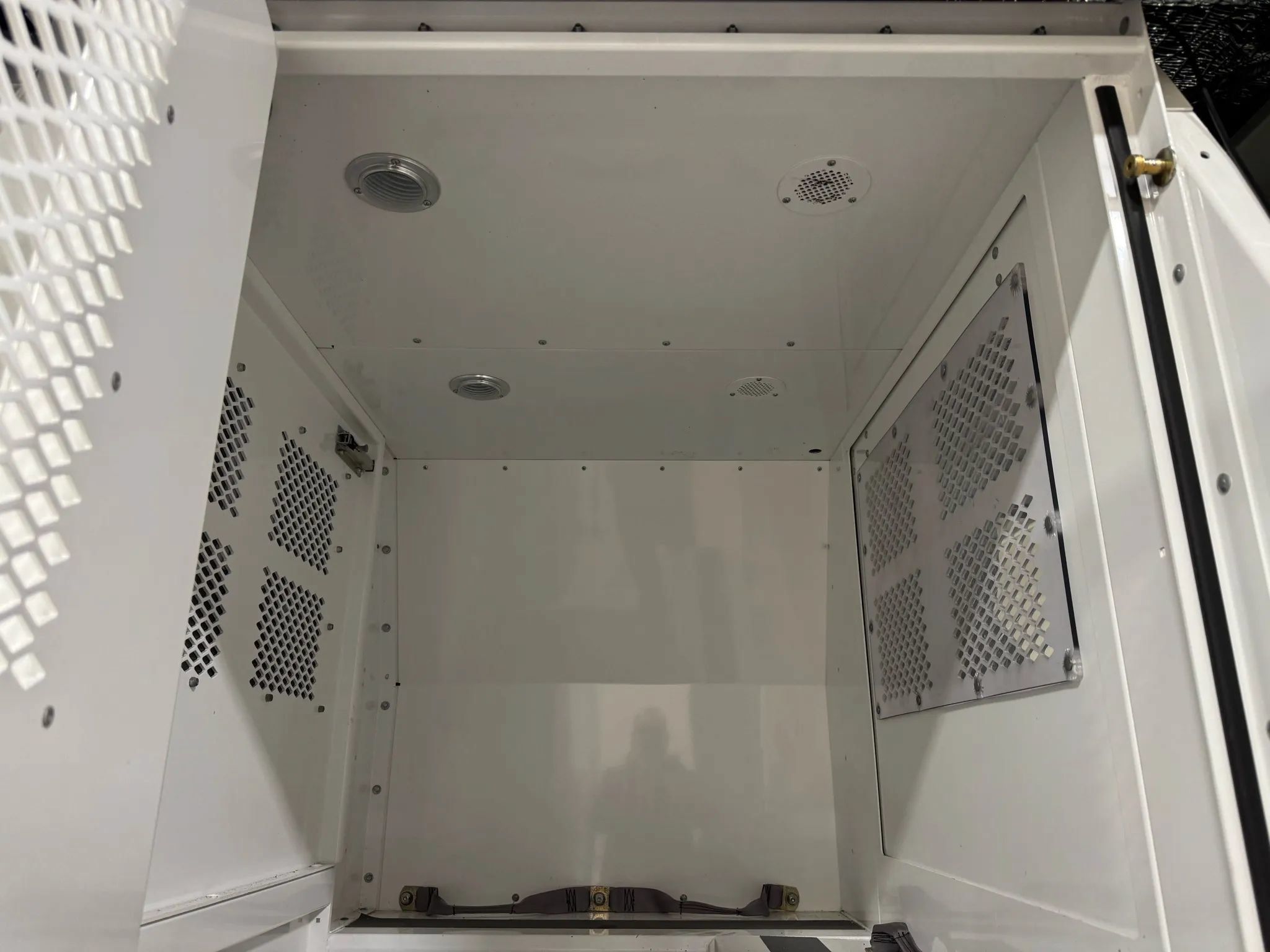Used 2012 Ford E-350 and Econoline 350 Extended Super Duty w/ PWR Group RWD image 31