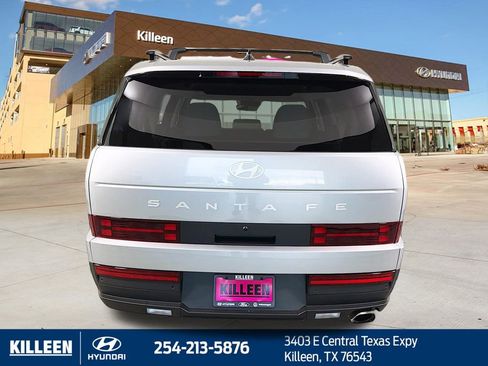 Used 2026 Hyundai Santa Fe SEL image 8