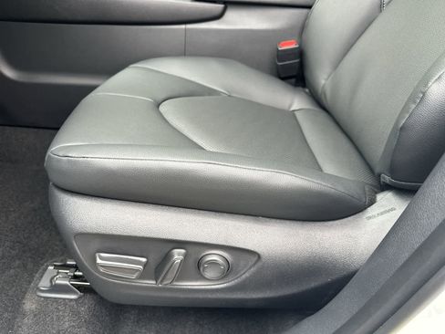 New 2026 Toyota Grand Highlander AWD image 26