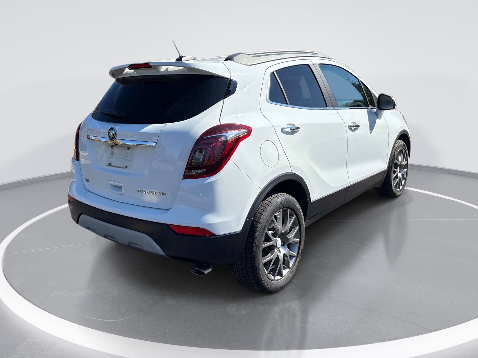 Used 2019 Buick Encore Sport Touring FWD image 8