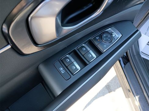 New 2026 Kia Sorento LX image 19