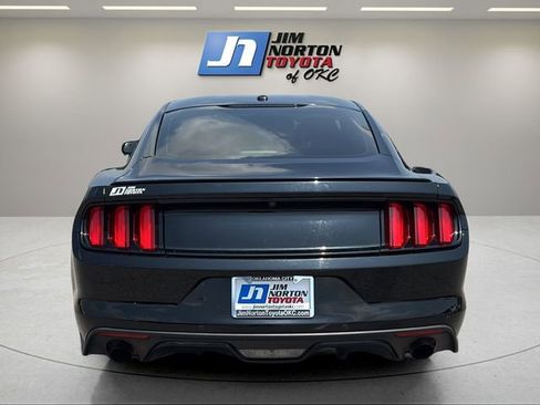 Used 2016 Ford Mustang Premium RWD image 6