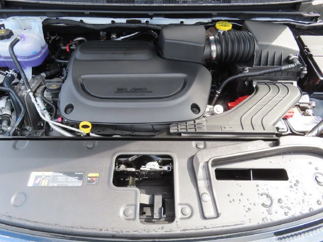 New 2027 Chrysler Pacifica Select AWD/4WD image 11