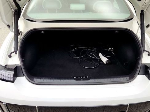 Used 2024 Hyundai Ioniq 6 SEL RWD image 18