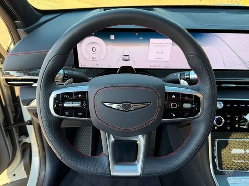 Used 2025 Genesis GV80 3.5T e-SC image 15