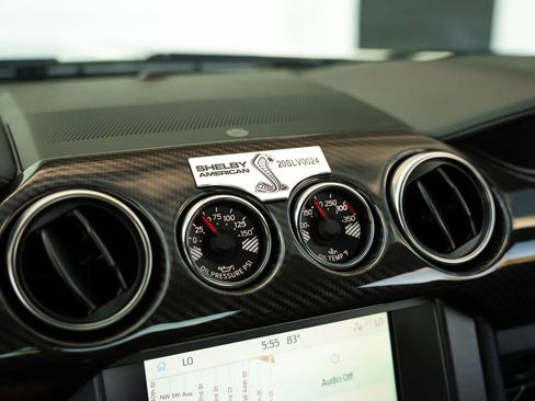 Used 2020 Ford Mustang Shelby GT350R w/ GT350R Equipment Group 920A RWD image 34