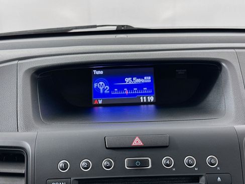 Used 2016 Honda CR-V LX image 19