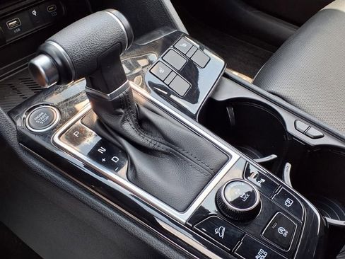 Certified 2023 Kia Sportage X-Line image 14