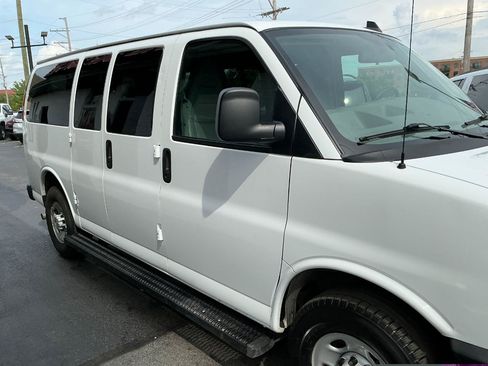 Used 2023 Chevrolet Express 2500 LS RWD image 24