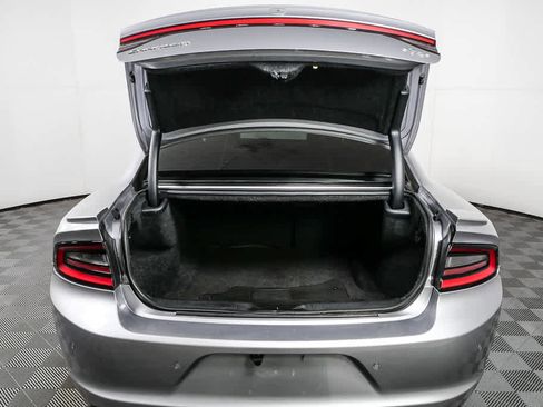 Used 2018 Dodge Charger R/T w/ Plus Group image 31