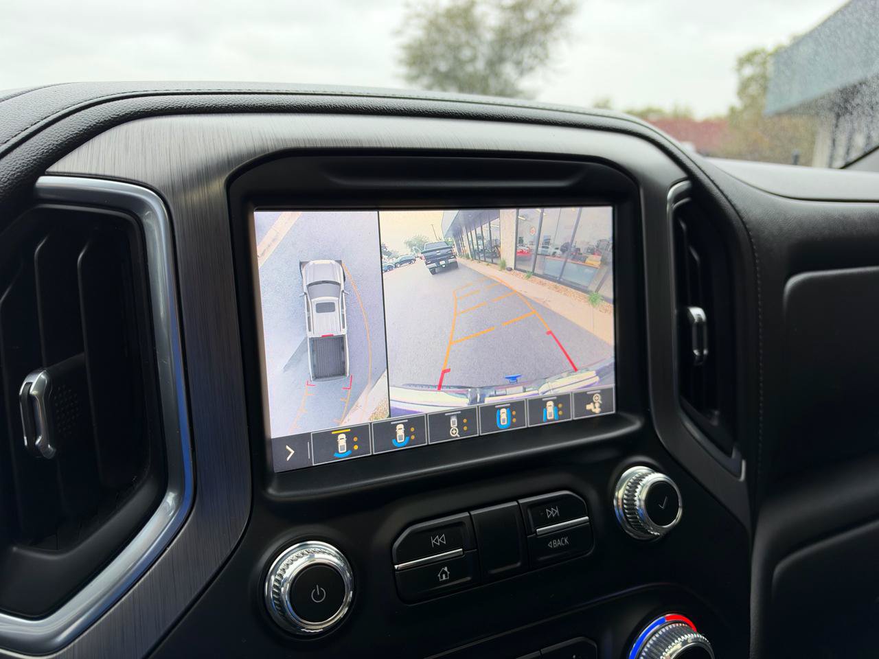 Used 2019 GMC Sierra 1500 Denali w/ Denali Ultimate Package AWD/4WD image 12