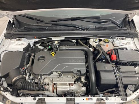 Used 2023 Chevrolet Malibu LT FWD image 27