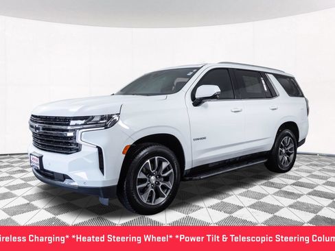 Used 2022 Chevrolet Tahoe LT w/ Luxury Package AWD/4WD image 16