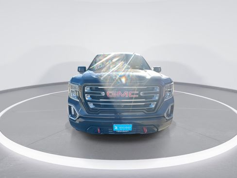 Used 2019 GMC Sierra 1500 AT4 w/ AT4 Premium Package image 3