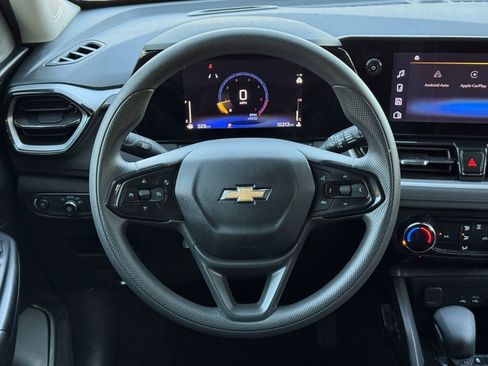 Used 2025 Chevrolet TrailBlazer LT image 28