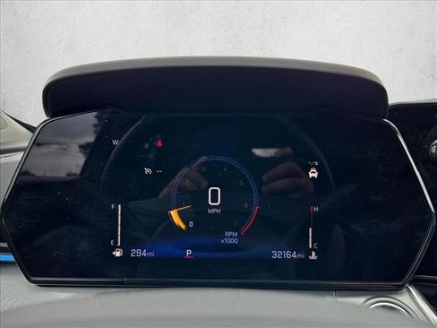 Used 2025 Chevrolet Trax LT w/ LT Convenience Package image 10