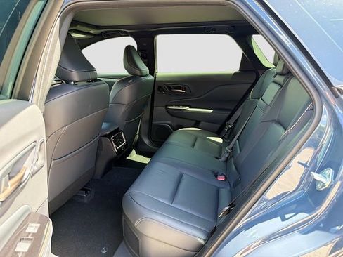 Used 2026 Toyota Crown Signia w/ Advanced Technology Package image 21