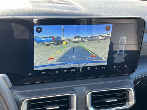 Used 2025 Ford Mustang GT Premium image 19