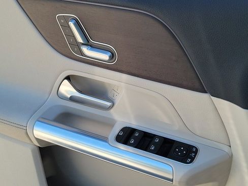 Used 2021 Mercedes-Benz GLA 250 image 19