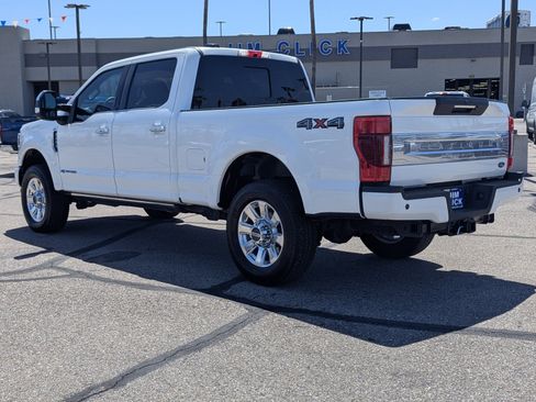 Certified 2022 Ford F350 Platinum AWD/4WD image 4