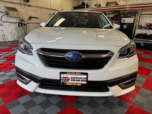 Used 2022 Subaru Legacy Limited XT image 2