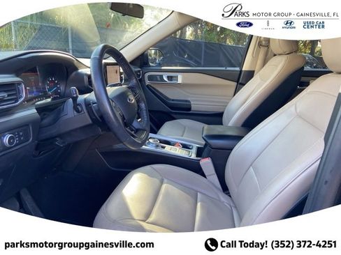 Certified 2020 Ford Explorer XLT w/ Equipment Group 202A image 10