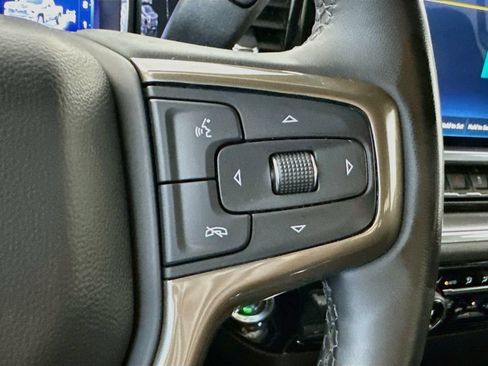 Used 2024 Chevrolet Silverado 2500 High Country w/ High Country Premium Package AWD/4WD image 27