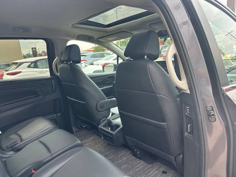Used 2025 Honda Odyssey EX-L image 38