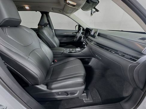 Certified 2026 INFINITI QX60 Luxe w/ Cargo Package image 38