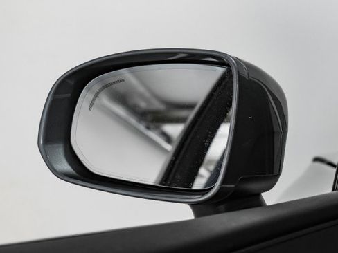 Used 2021 Volvo XC60 T8 Inscription Expression w/ Advanced Package image 37