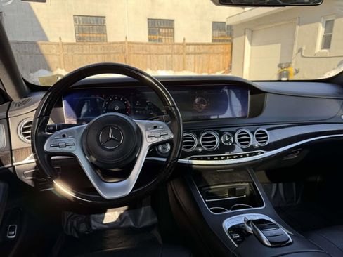 Used 2020 Mercedes-Benz S 450 4MATIC Sedan w/ Premium Package image 26