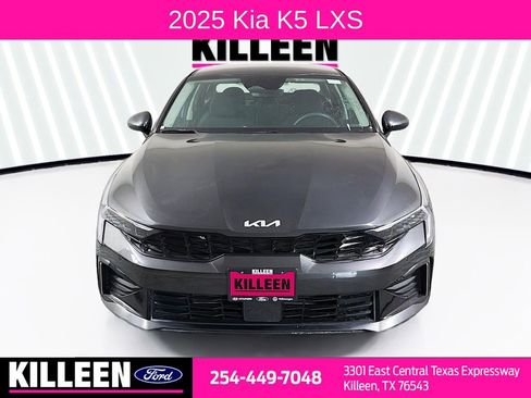 Used 2025 Kia K5 LXS FWD image 2