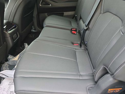 New 2026 INFINITI QX60 Luxe w/ Cargo Package image 17