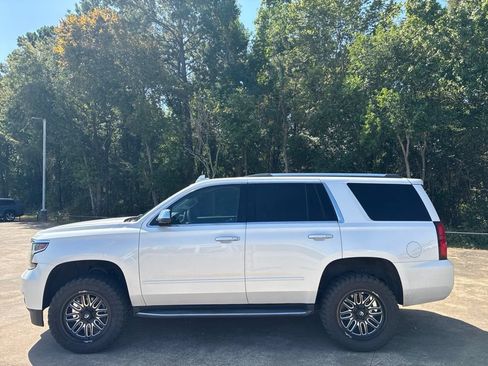 Used 2017 Chevrolet Tahoe Premier AWD/4WD image 2