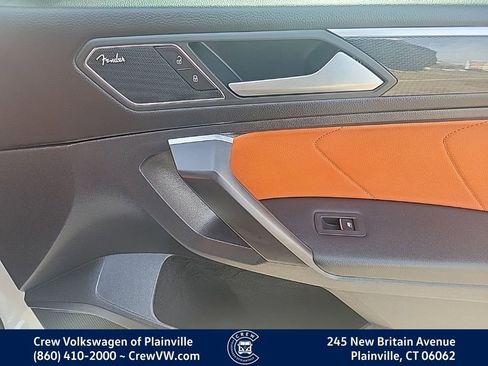 Certified 2021 Volkswagen Tiguan SEL Premium R-Line image 43