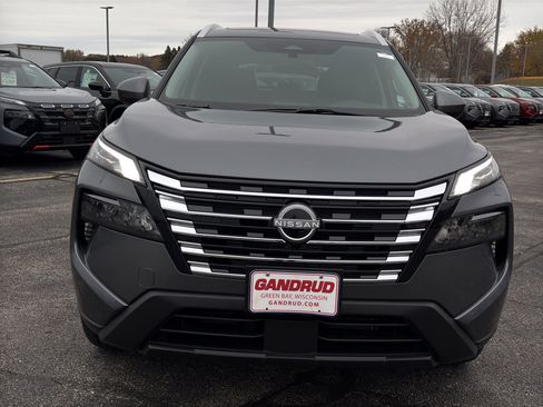 New 2026 Nissan Rogue SV image 3