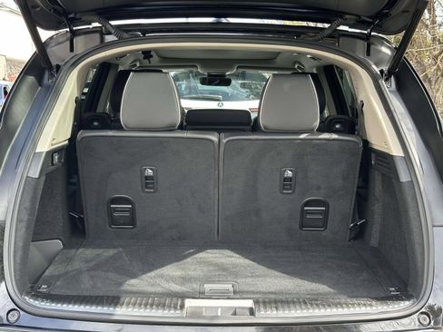 Certified 2023 Acura MDX SH-AWD w/ Advance Package image 12