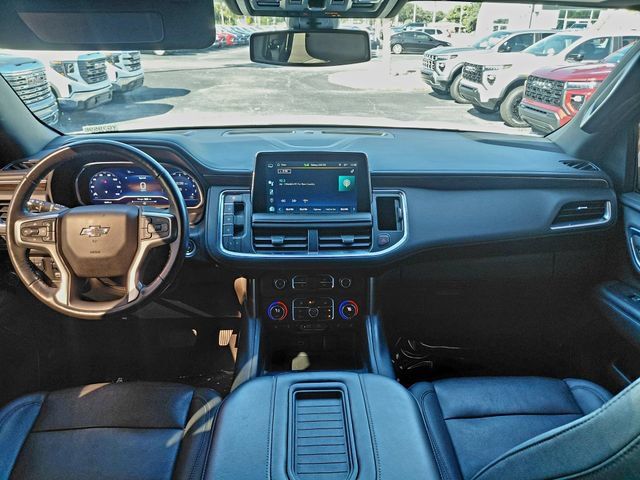 Used 2022 Chevrolet Tahoe Z71 w/ Z71 Off-Road Package AWD/4WD image 17