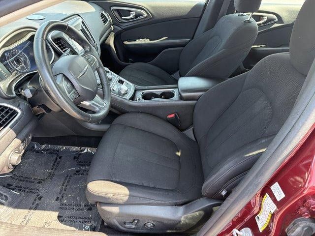 Used 2016 Chrysler 200 Limited w/ Convenience Group FWD image 9