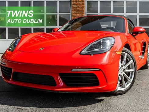 Used 2024 Porsche 718 Boxster w/ Premium Package RWD image 1