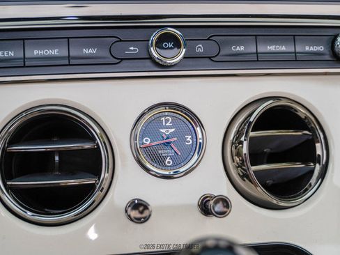 Used 2026 Bentley Continental GTC image 59