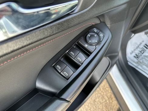 Used 2022 Chevrolet TrailBlazer RS w/ Technology Package image 11