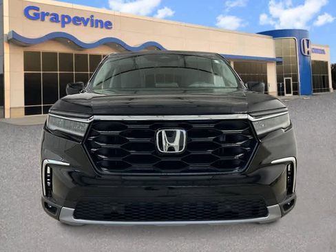 New 2025 Honda Pilot EX-L image 10