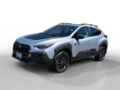 Certified 2025 Subaru Crosstrek 2.5i Wilderness w/ Wilderness Package AWD/4WD image 1