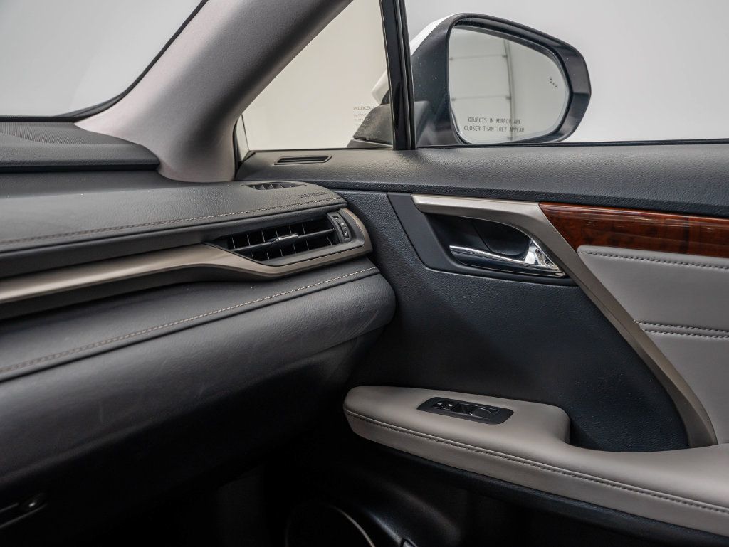 Used 2019 Lexus RX 350L AWD image 40